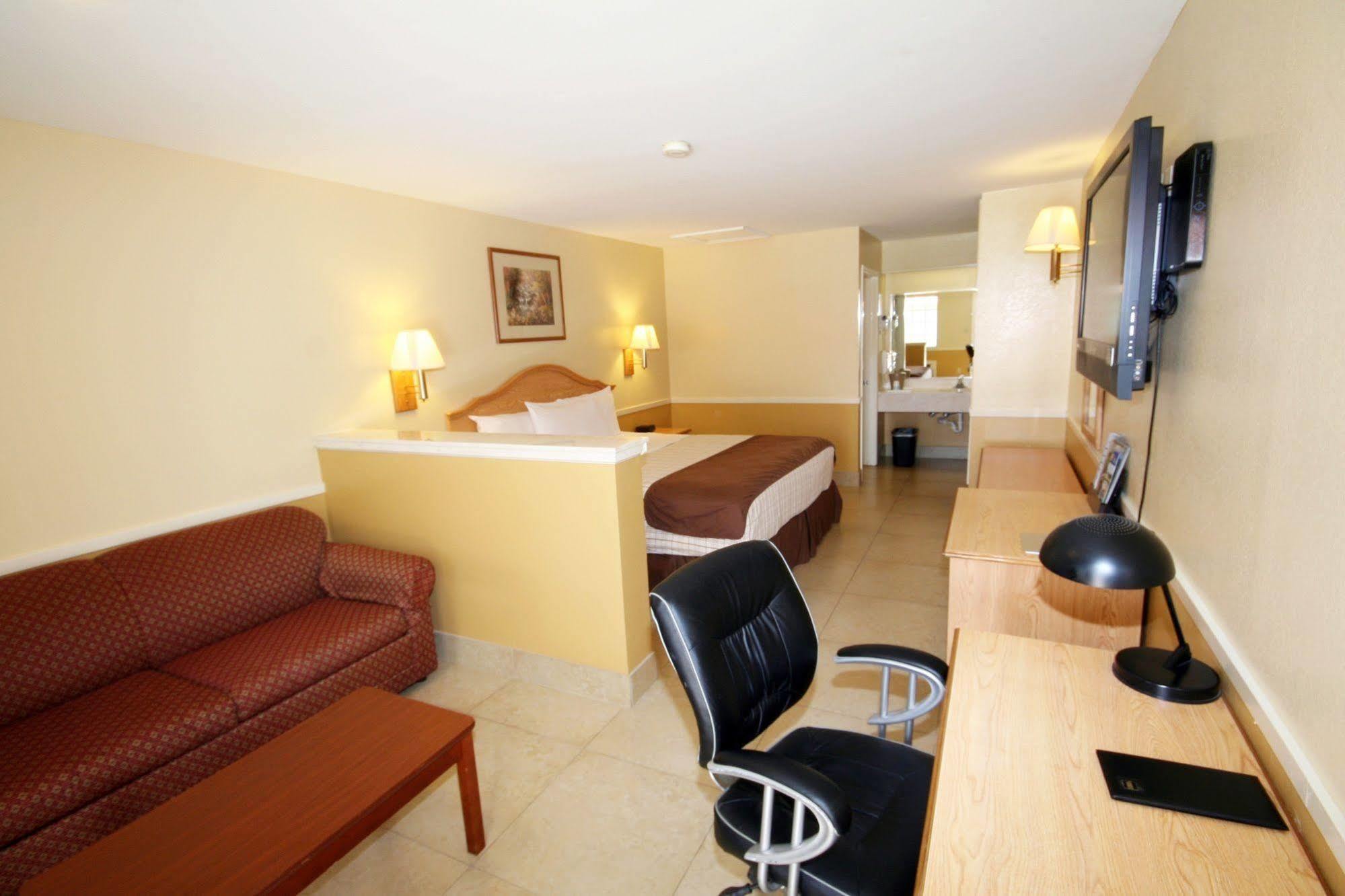 Edinburg Executive Inn Eksteriør bilde