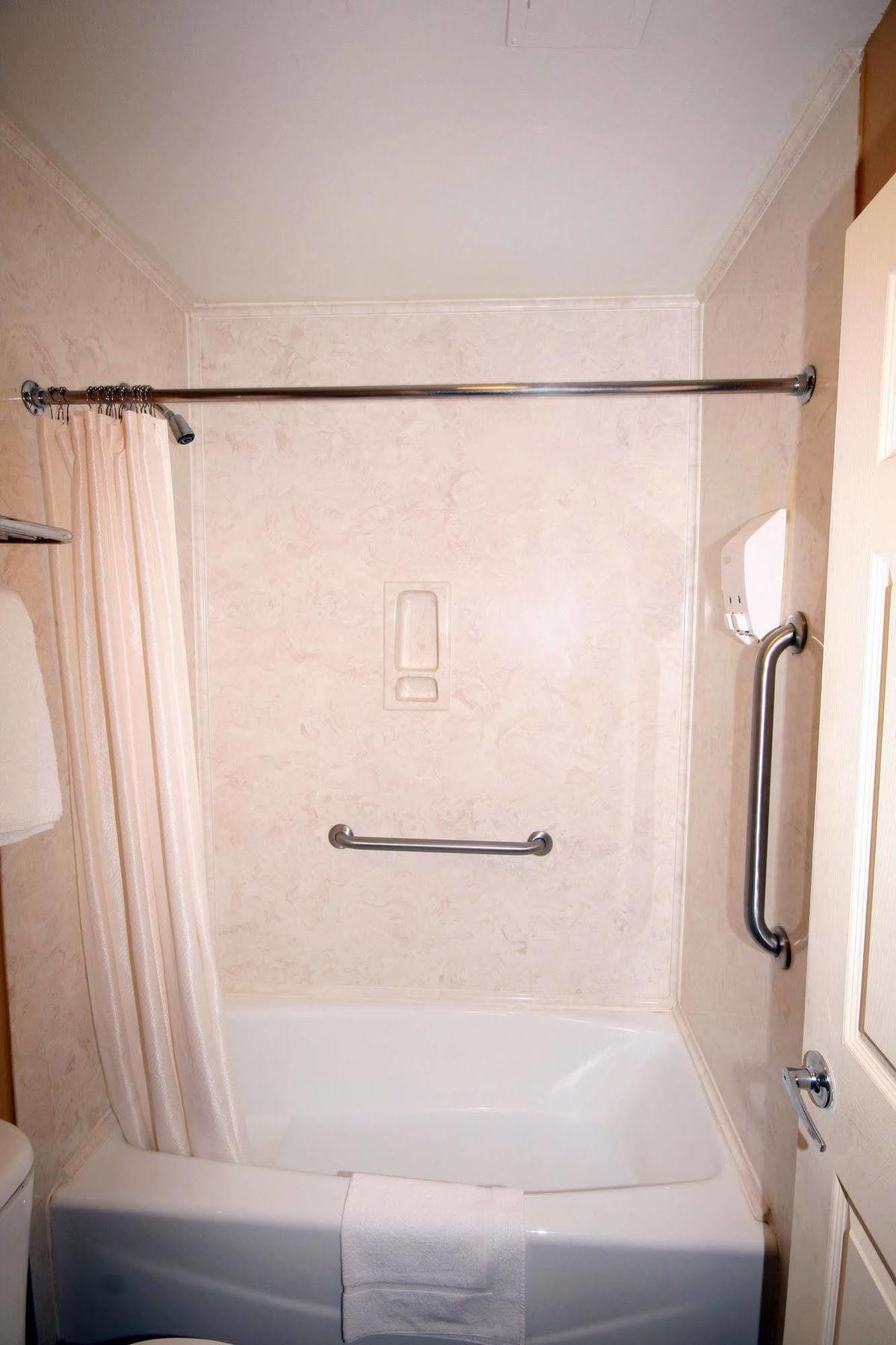Edinburg Executive Inn Eksteriør bilde